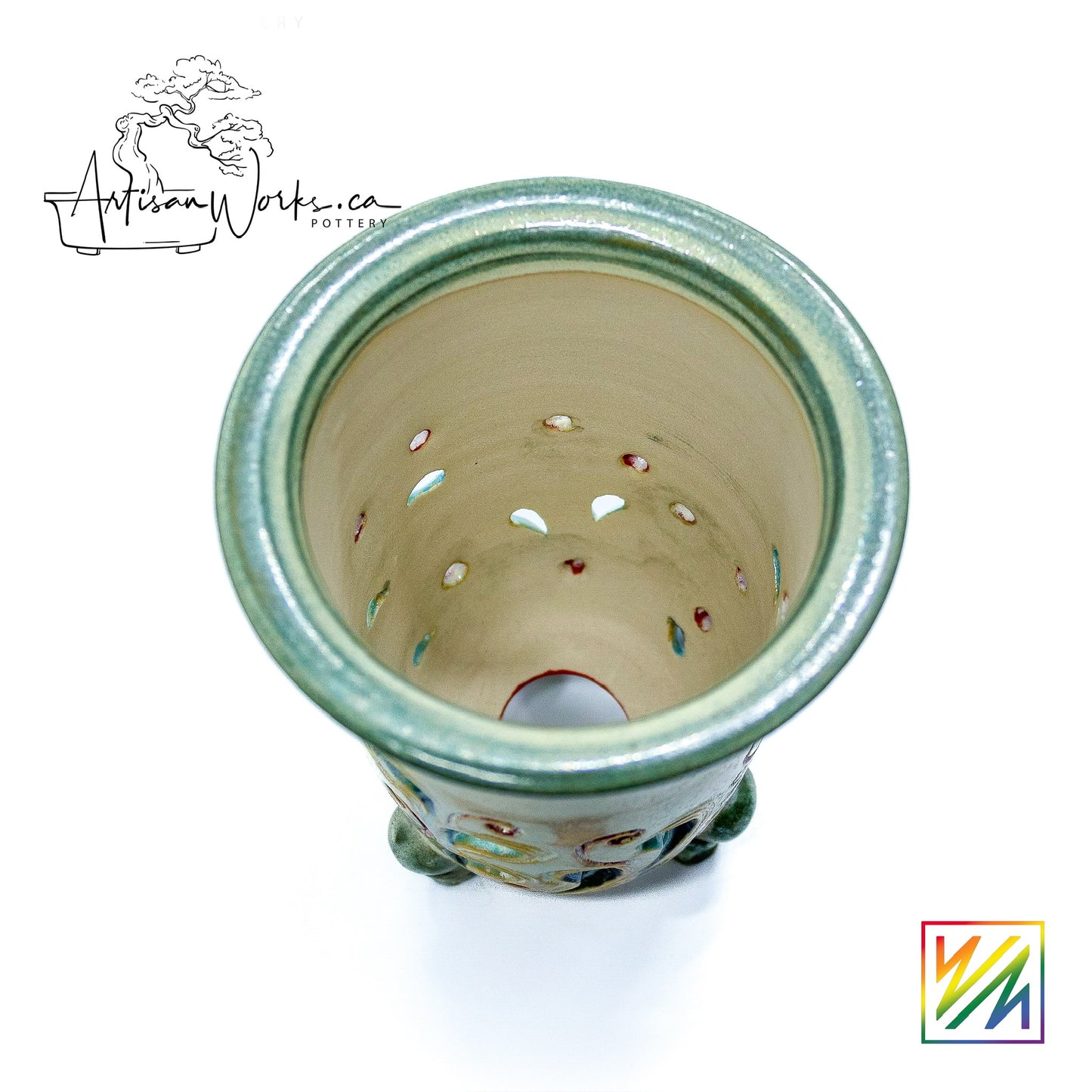 240215102 - deep orchid pot