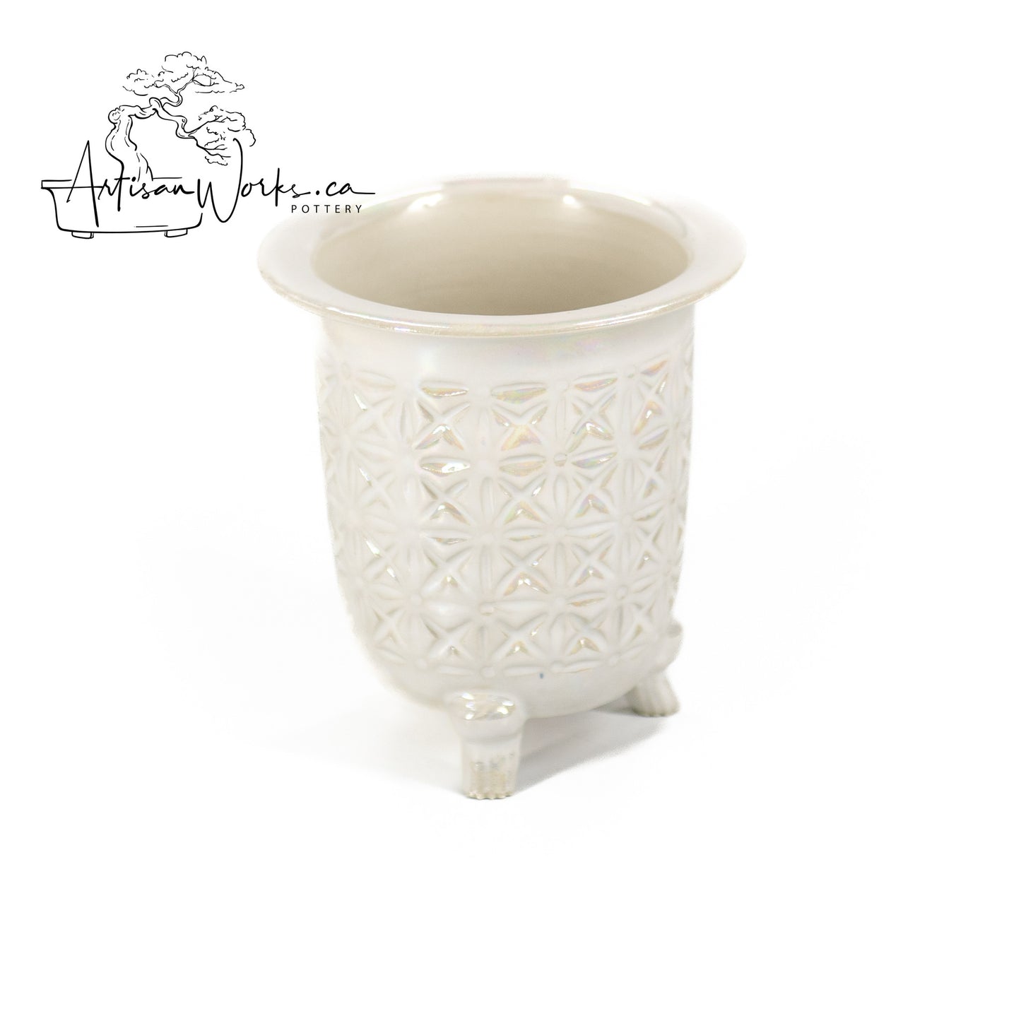240306128 - royal accented circular orchid pot