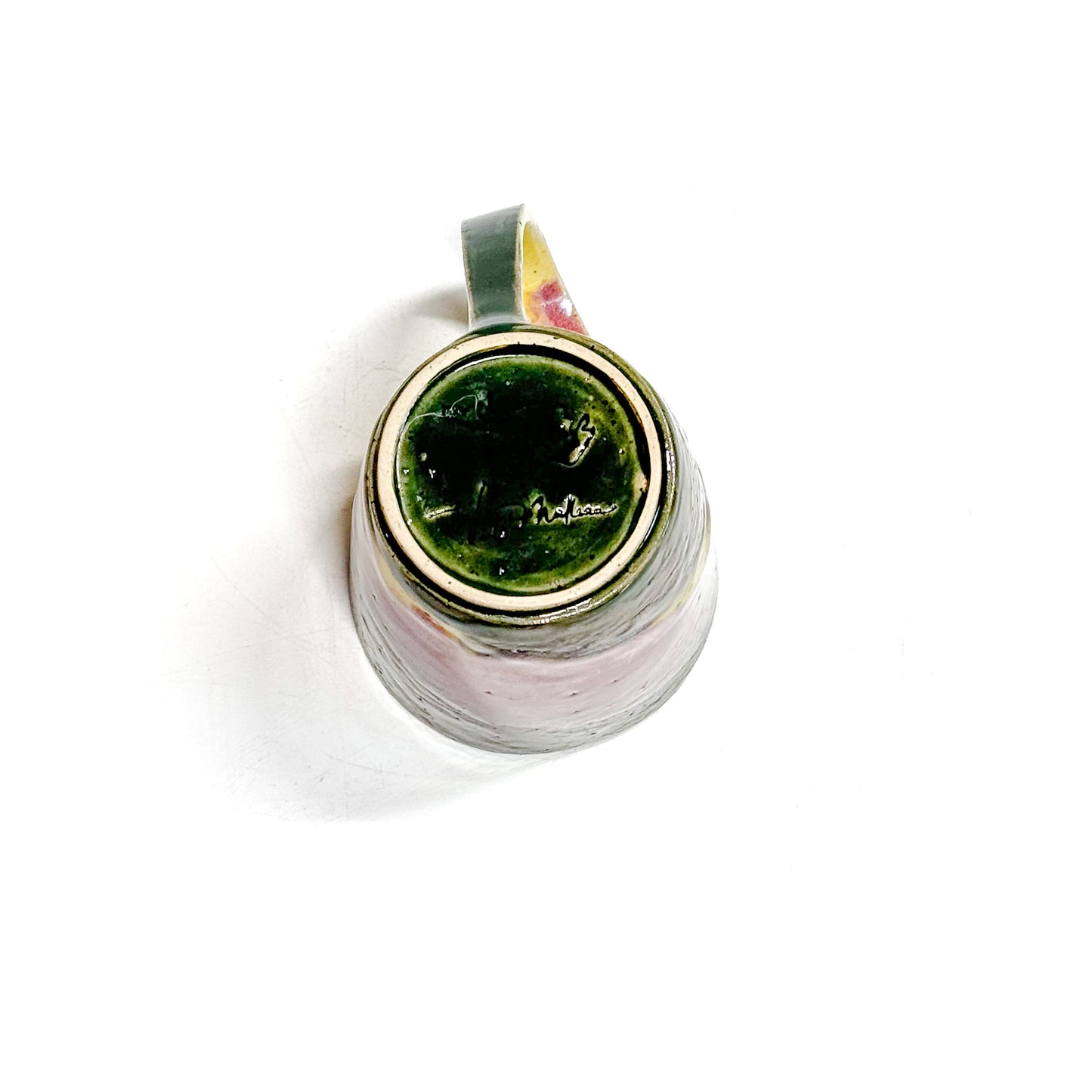 240823242 - right handed mug