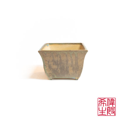 241008319 - slab built bonsai pot