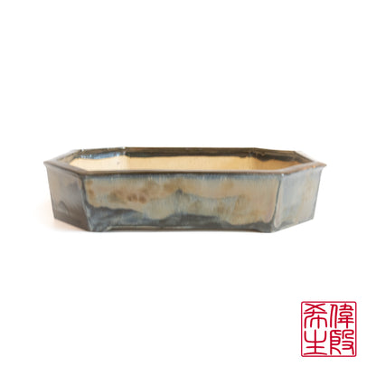 241008292 -  slab built bonsai pot