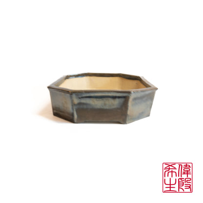 241008292 -  slab built bonsai pot